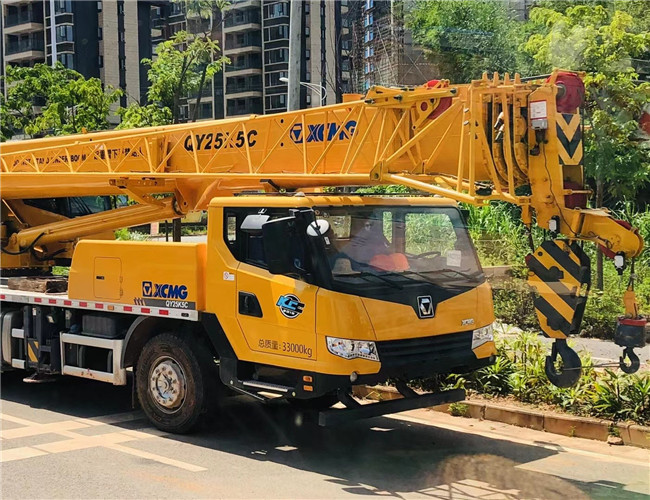 衢州市大件设备吊装租赁吊车