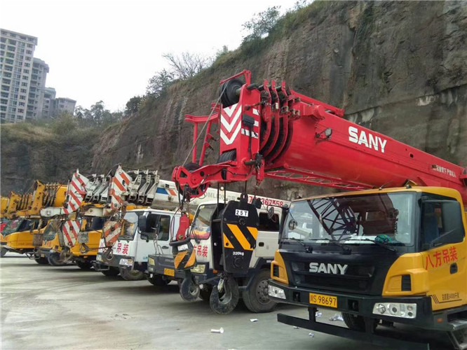 衢州市吊车出租按什么计费？台班费、单次费、里程费怎么算？